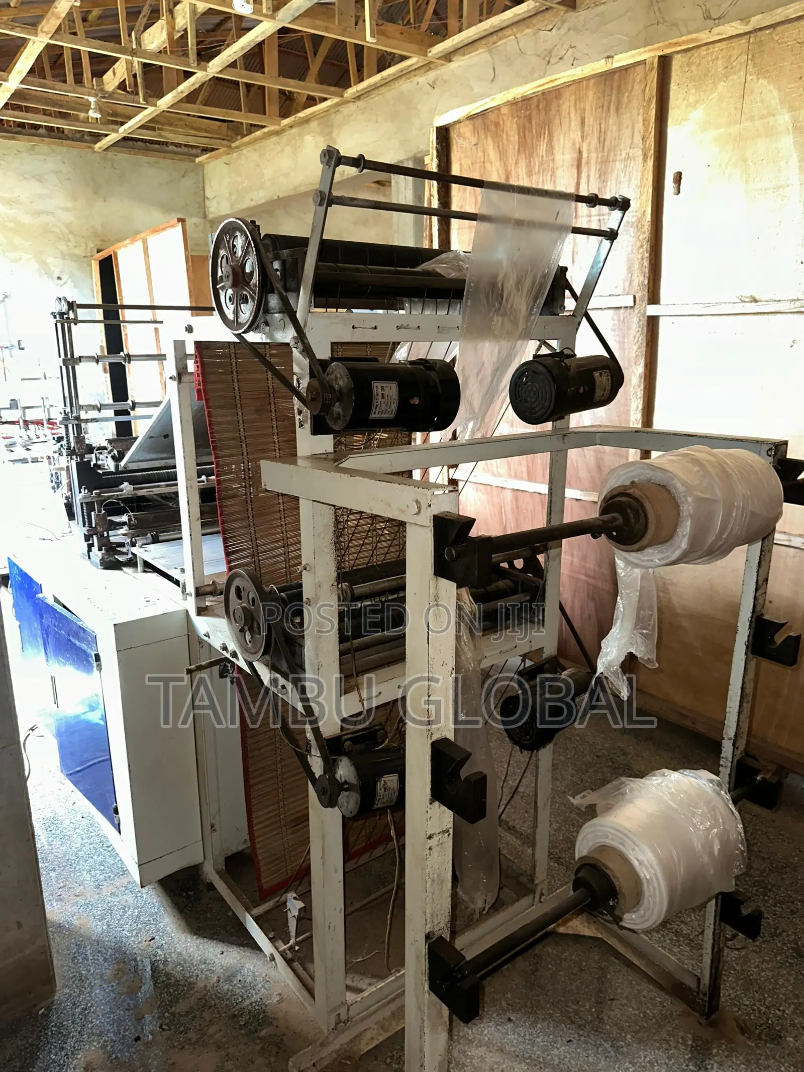 Automatic Two Lines Hi-Speed Plastic Bag Sealing and Cutting Machine