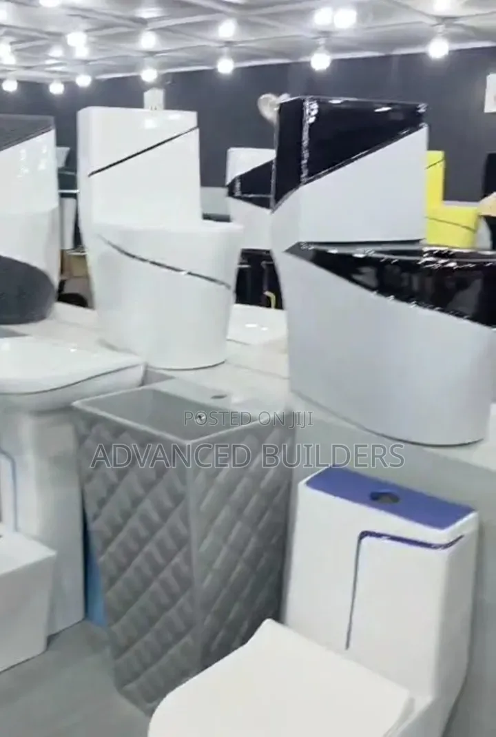 Luxurious Ceramic Water Closet and Quality Tiles