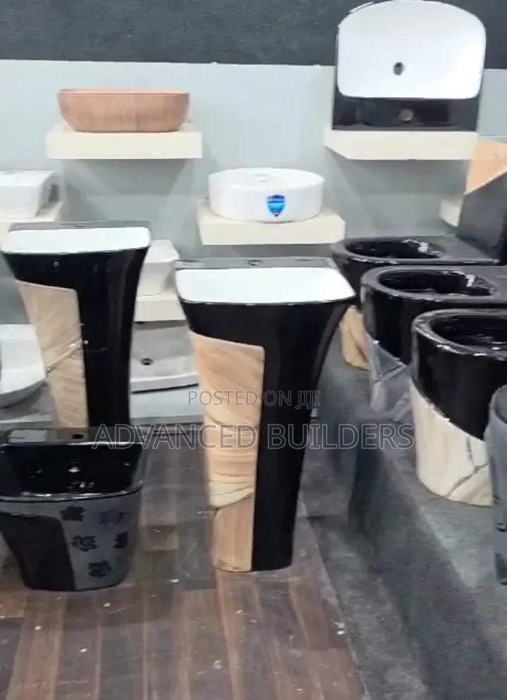 Luxurious Ceramic Water Closet and Quality Tiles