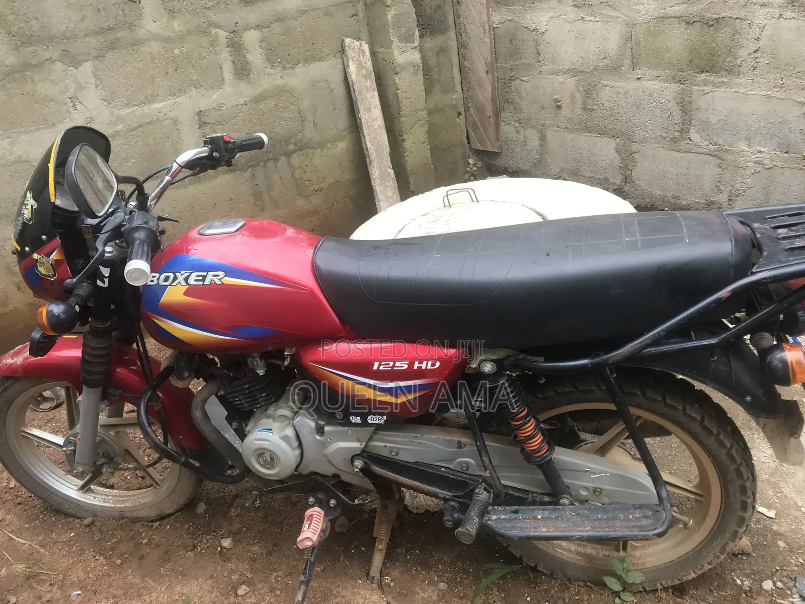 Bajaj Boxer 125 2025 Red