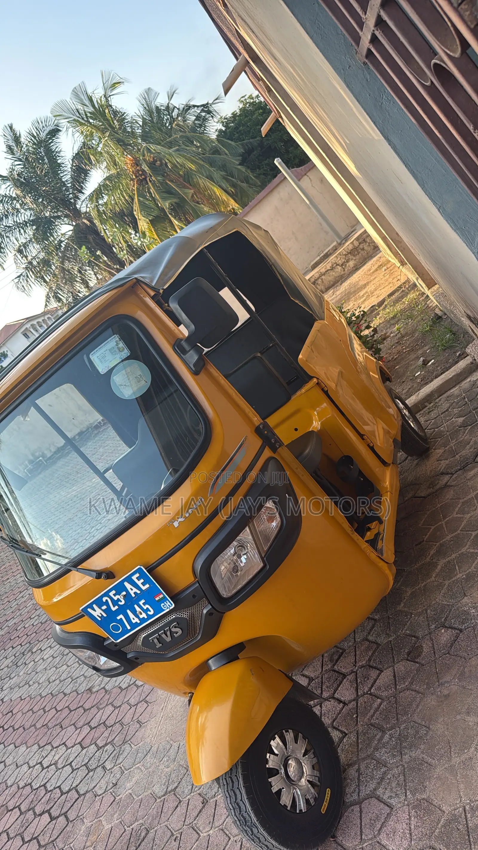 TVS King Deluxe Plus iTouch Start 2025 Yellow