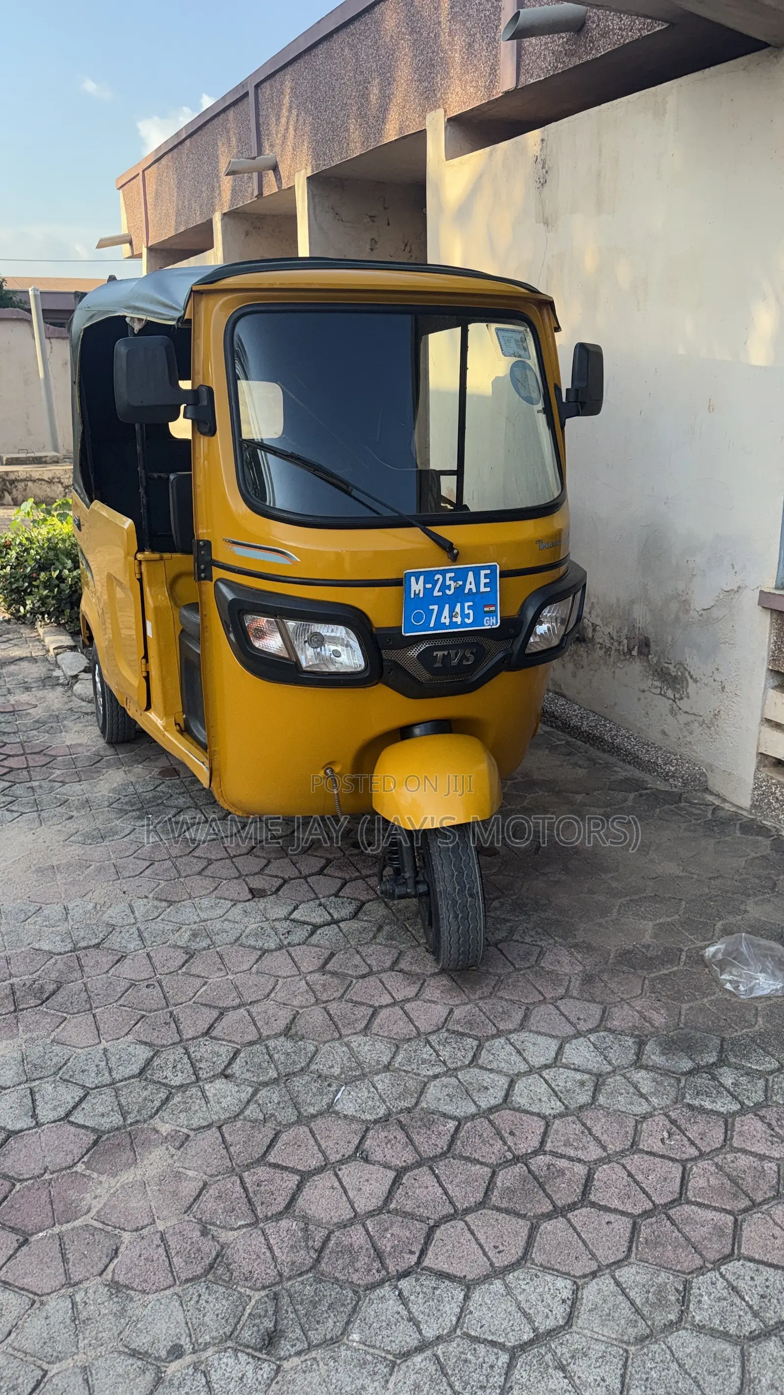 TVS King Deluxe Plus iTouch Start 2025 Yellow