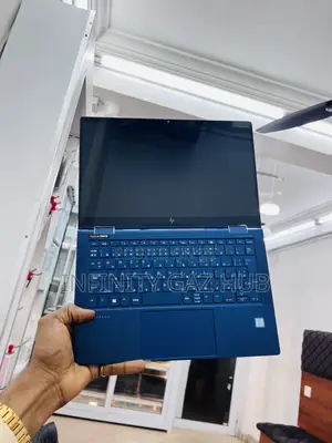 Laptop HP Dragonfly G3 8GB Intel Core i5 SSD 256GB