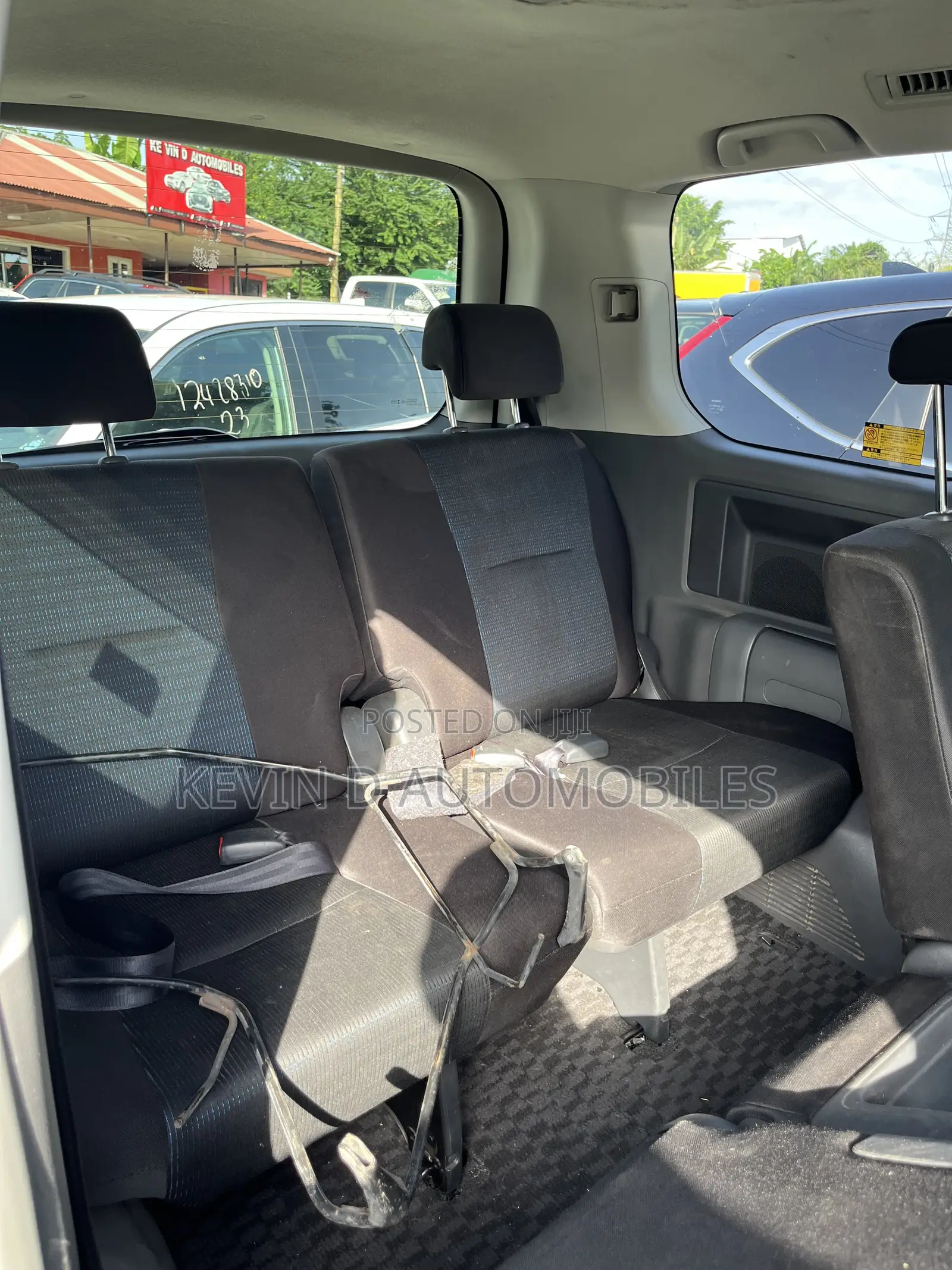 Toyota Voxy 2012 Black