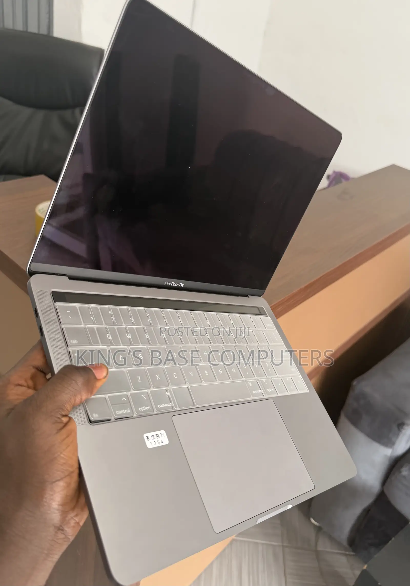 Laptop Apple MacBook Pro 2019 16GB Intel Core i7 SSD 512GB