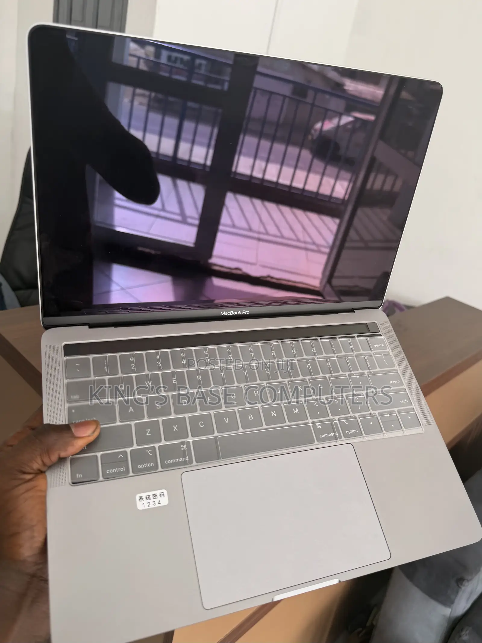 Laptop Apple MacBook Pro 2019 16GB Intel Core i7 SSD 512GB