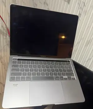 Laptop Apple MacBook Pro 2020 16GB Intel Core i7 SSD 512GB
