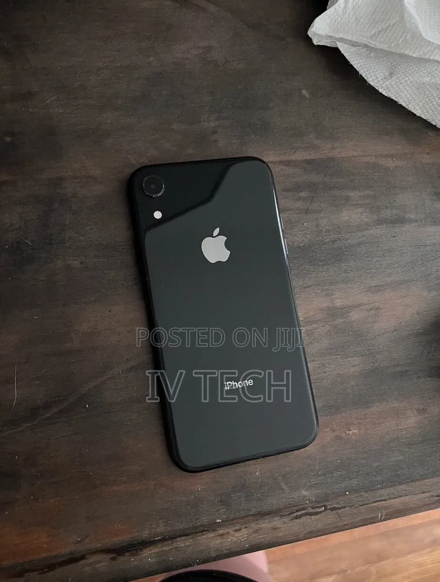 Apple iPhone XR 64 GB