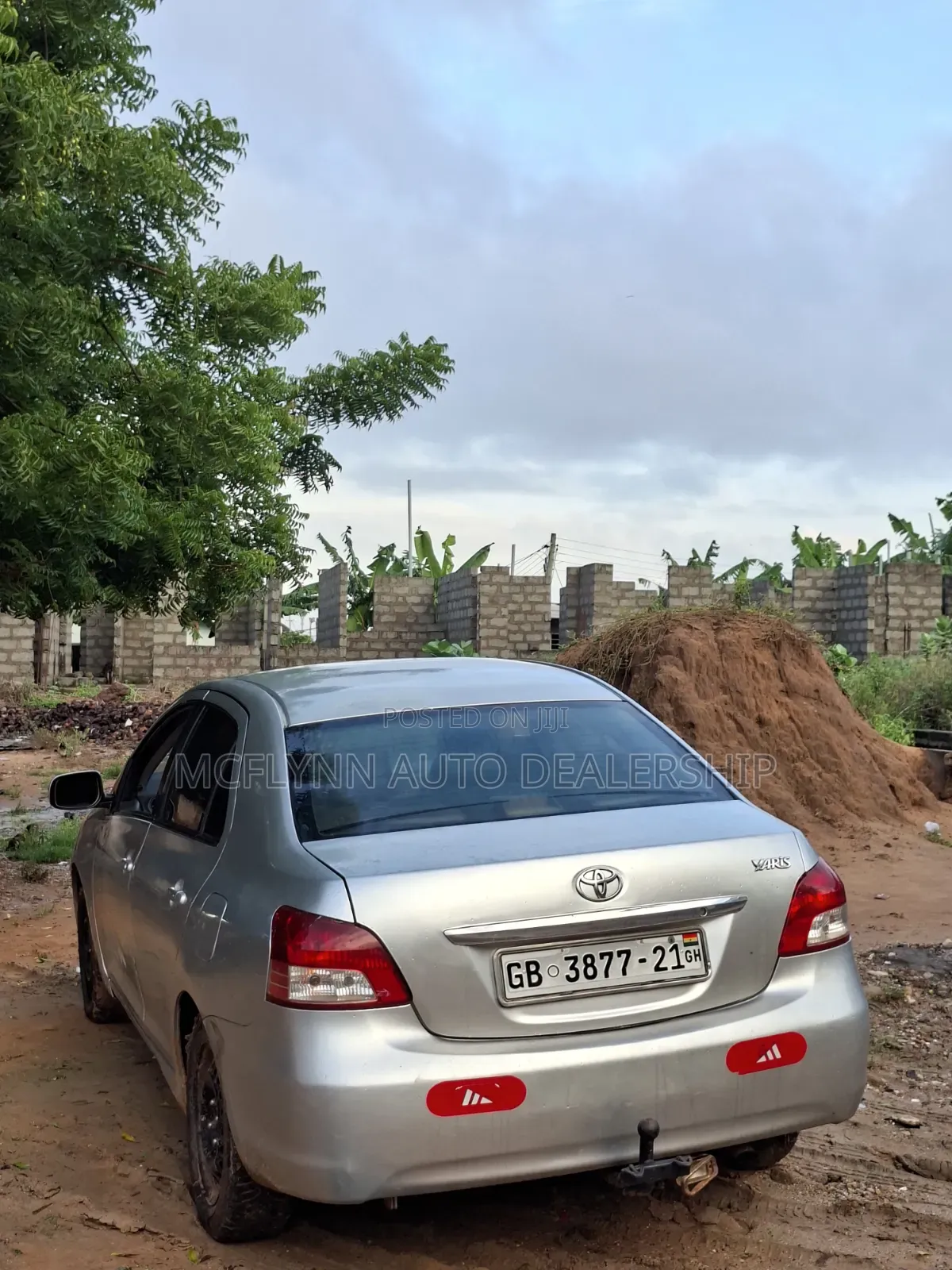 Toyota Yaris 2012 Silver