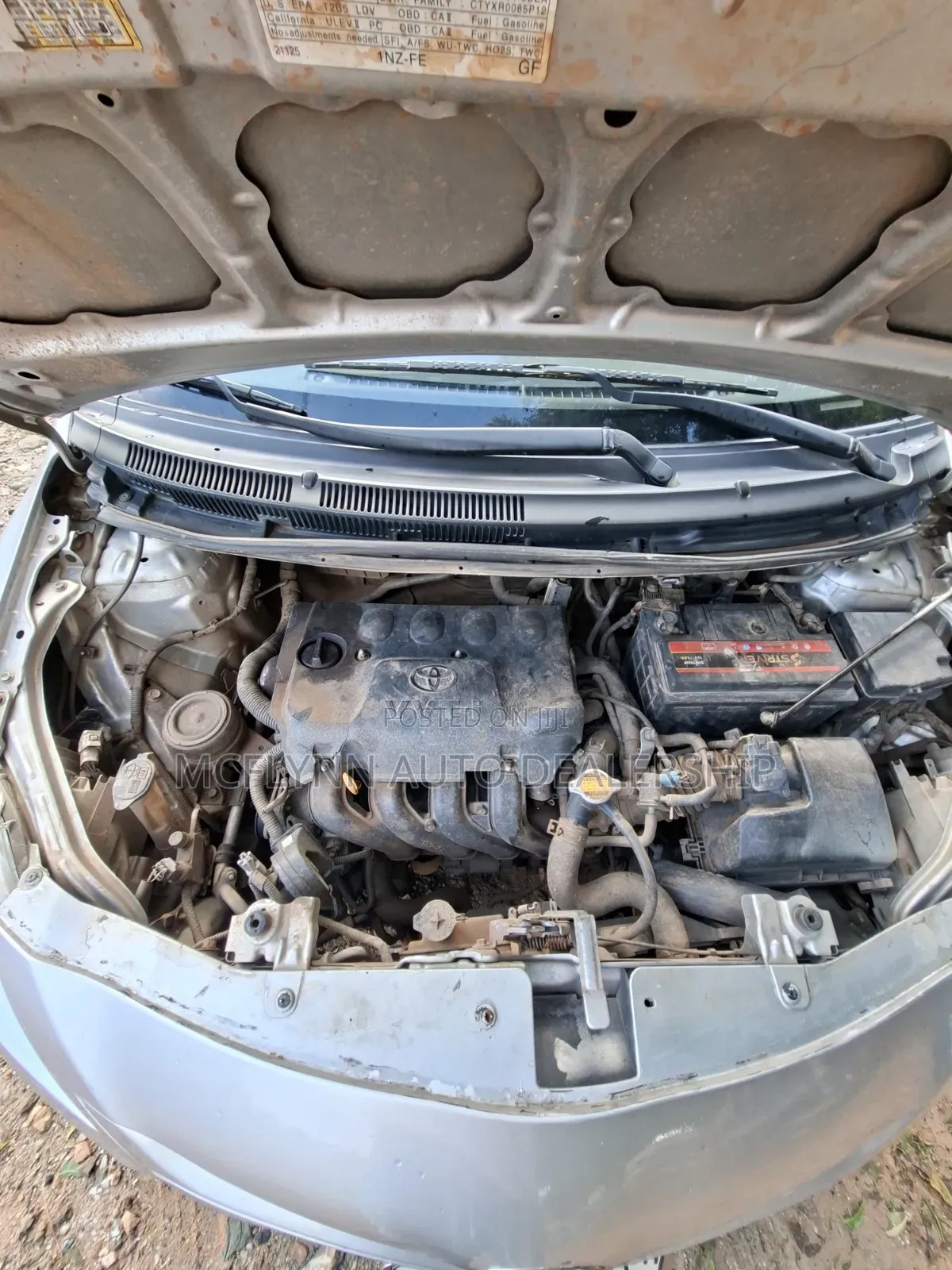 Toyota Yaris 2012 Silver