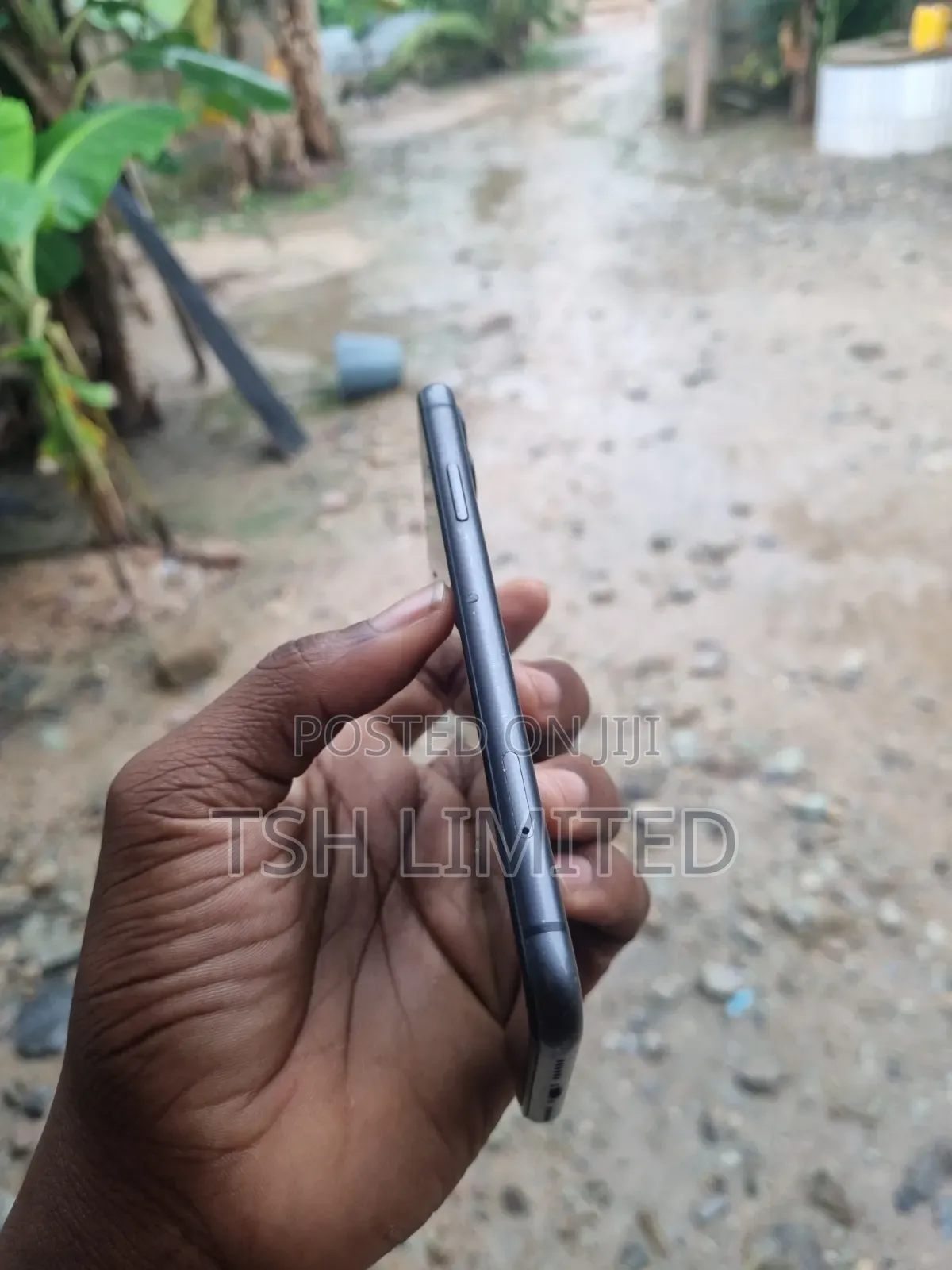 Apple iPhone 11 64 GB Black