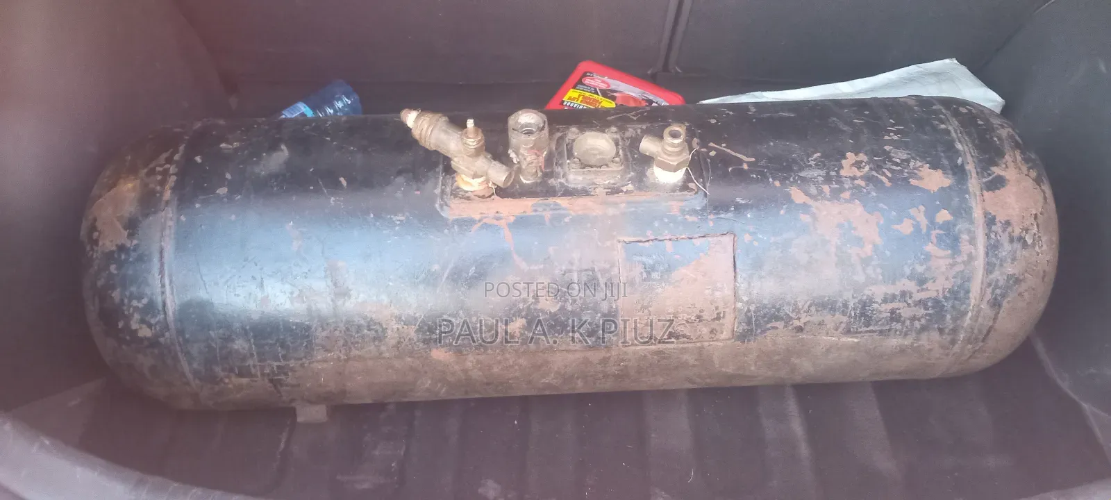 Vehicle Gas Cylinder
