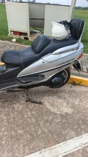 Suzuki Burgman 2024 Silver