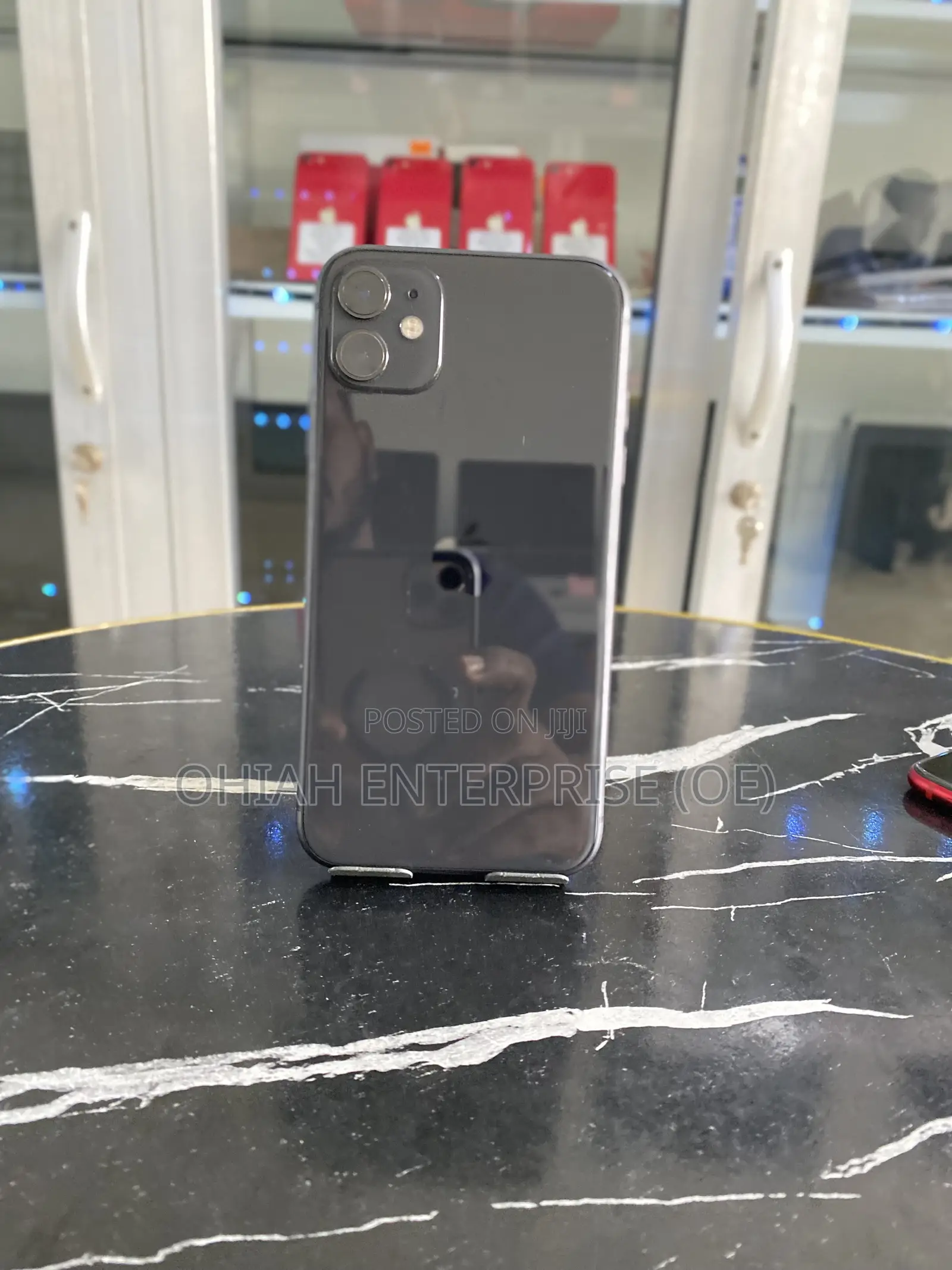 Apple iPhone 11 64 GB Black