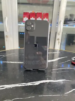 Apple iPhone 11 64 GB Black