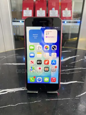 Apple iPhone SE (2020) 64 GB Red
