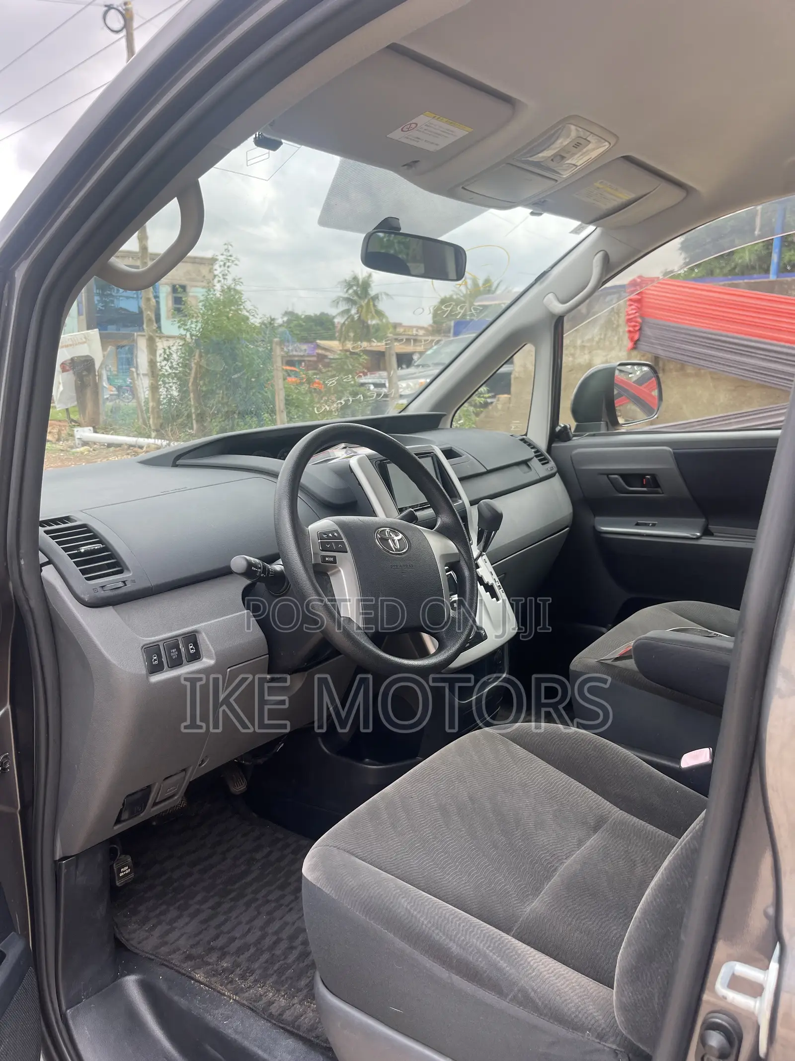 Toyota Voxy 2012 Grey