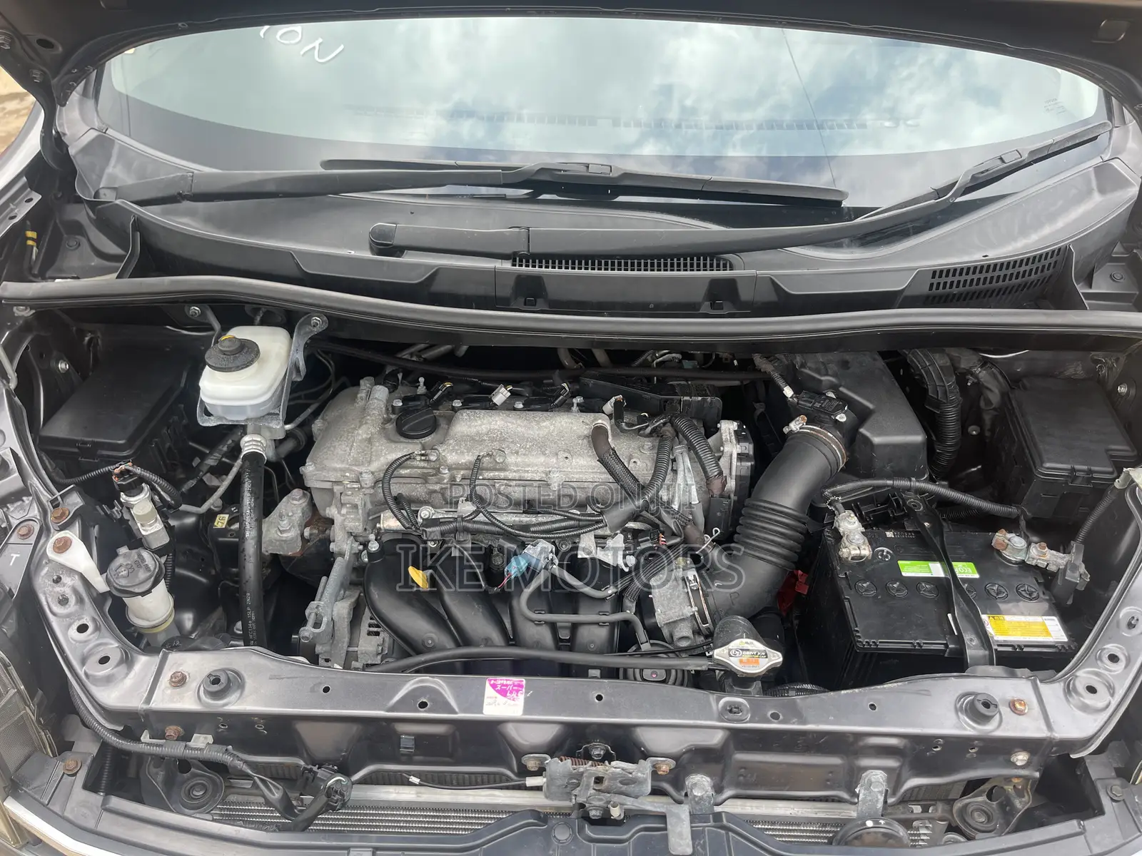 Toyota Voxy 2012 Grey