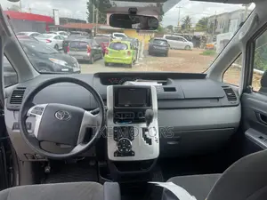 Toyota Voxy 2012 Grey