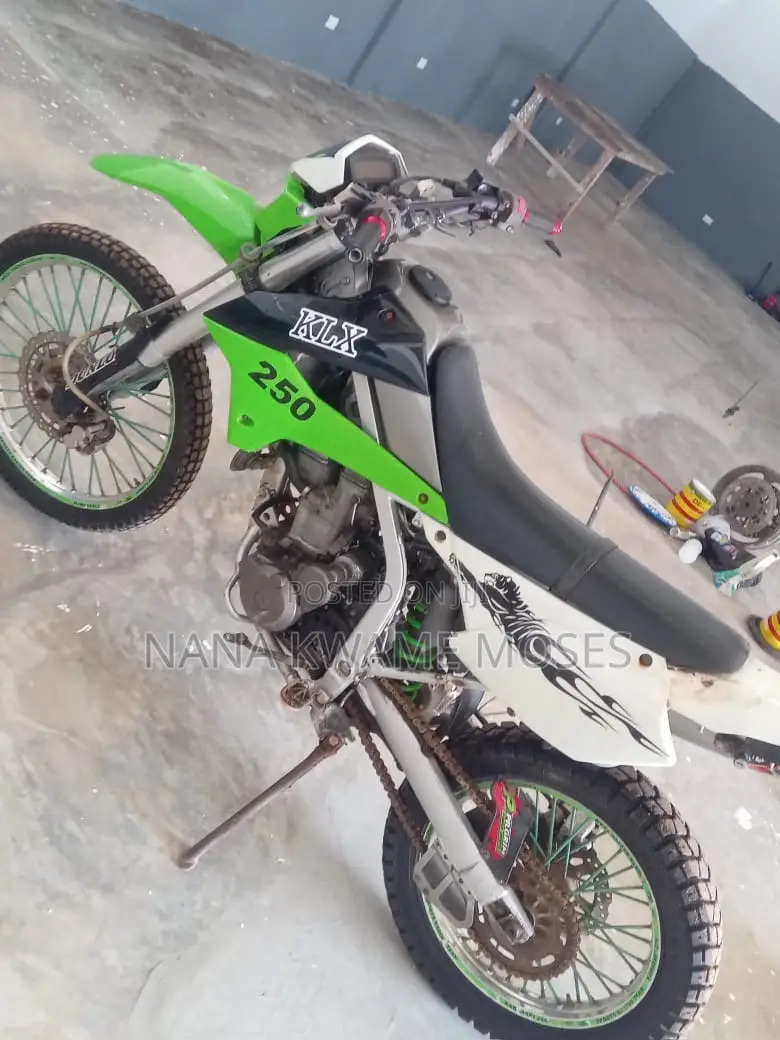 Kawasaki KLX 250 2018 Green