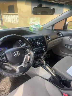 Honda Civic 2013 White