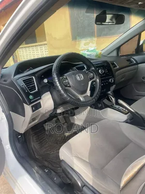 Honda Civic 2013 White