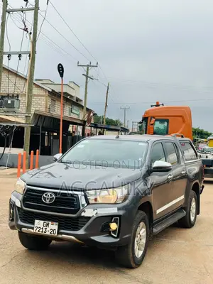 Toyota Hilux 2.4 Diesel 2020 Gray