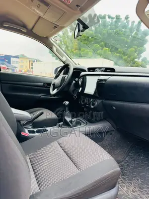 Toyota Hilux 2.4 Diesel 2020 Gray