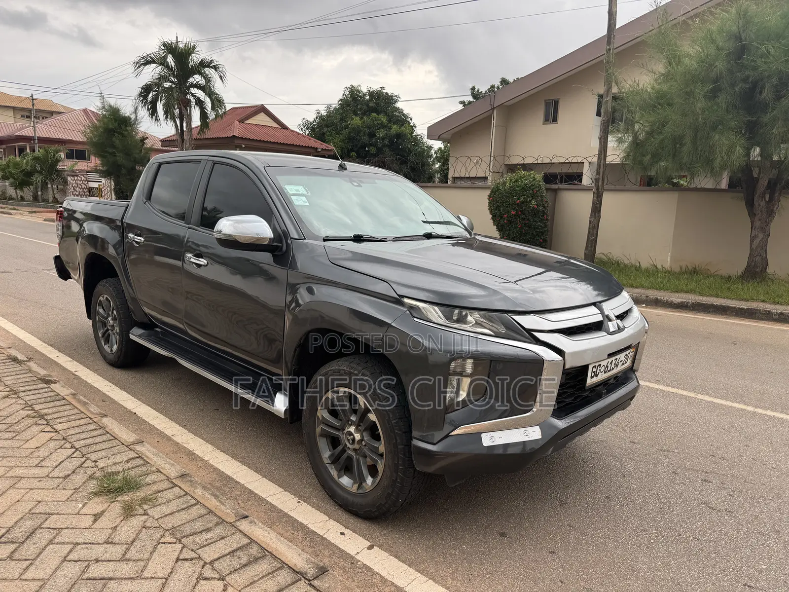 Mitsubishi L200 Double Cab 2.4 181hp 4WD 2020 Gray