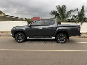 Mitsubishi L200 Double Cab 2.4 181hp 4WD 2020 Gray