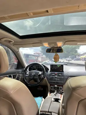 Mercedes-Benz C250 2014 White