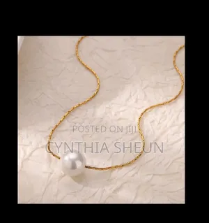 Pearl Necklace