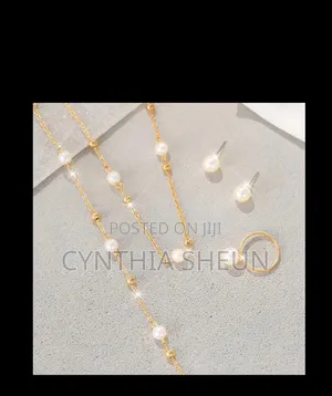 Pearl Necklace