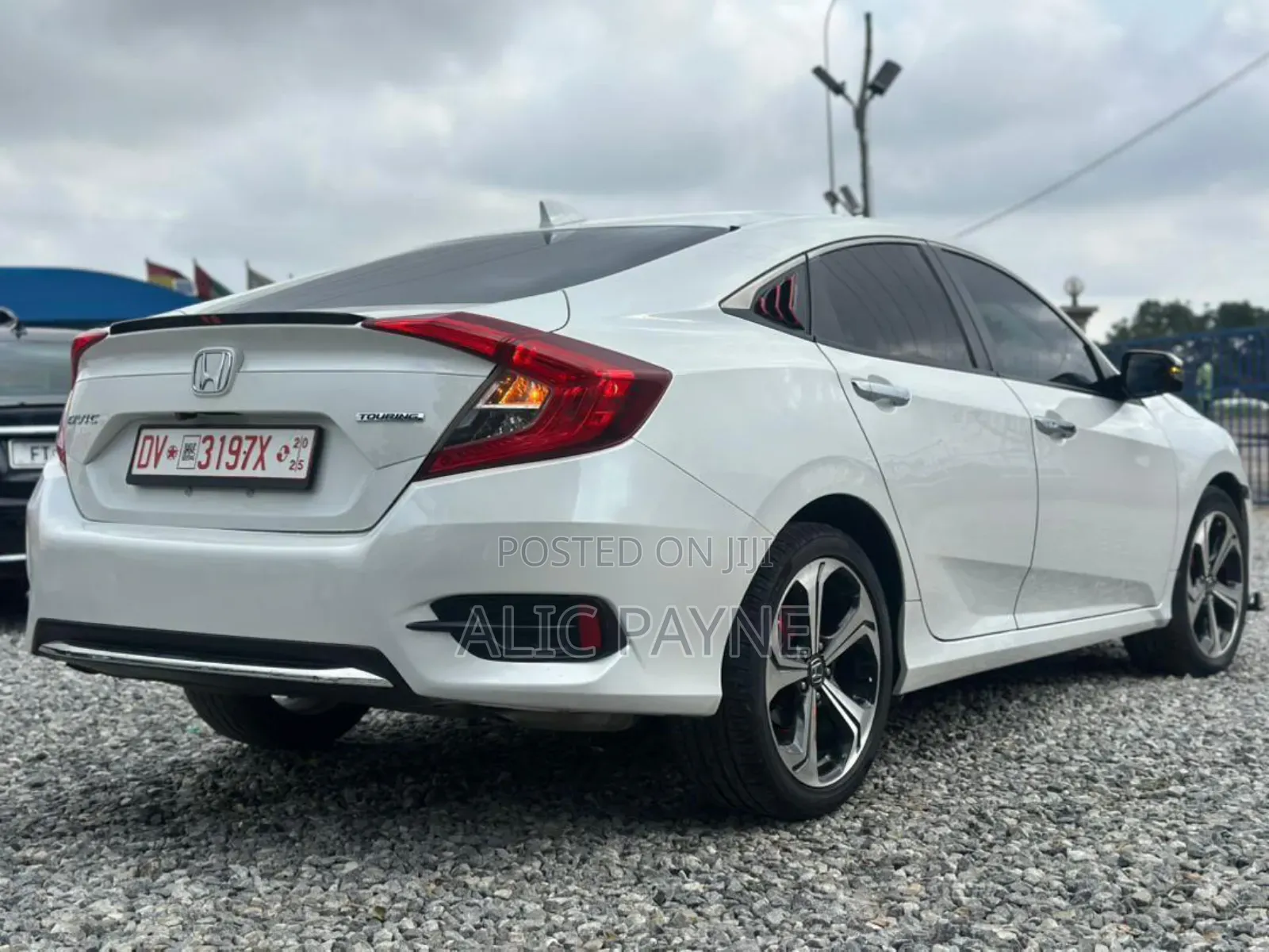 Honda Civic Touring Sedan 2019 White