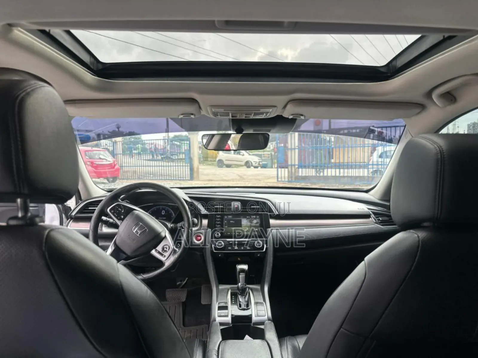 Honda Civic Touring Sedan 2019 White