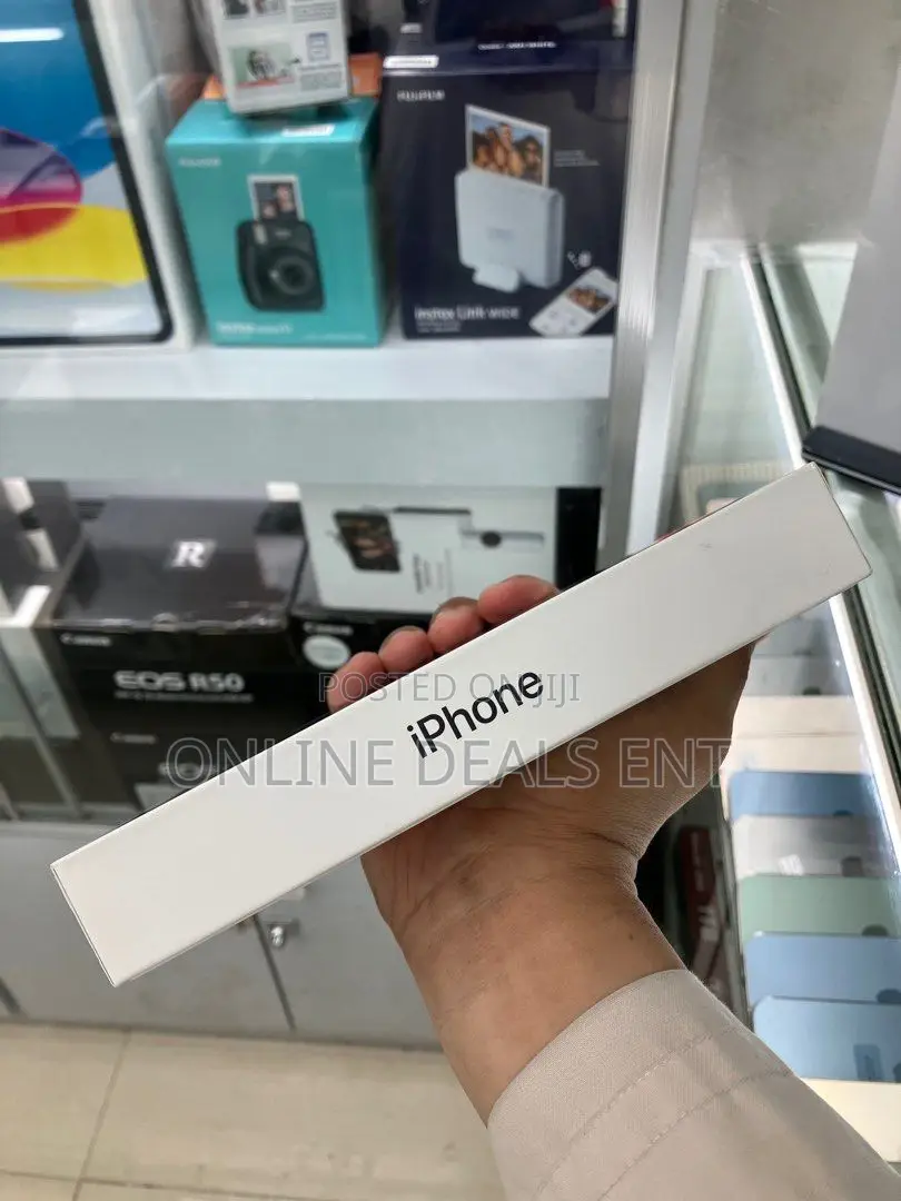 New Apple iPhone 16 Pro Max 1 TB Gold