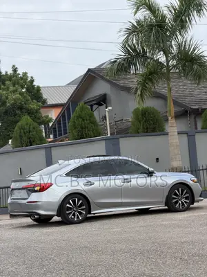 Honda Civic 2024 Silver