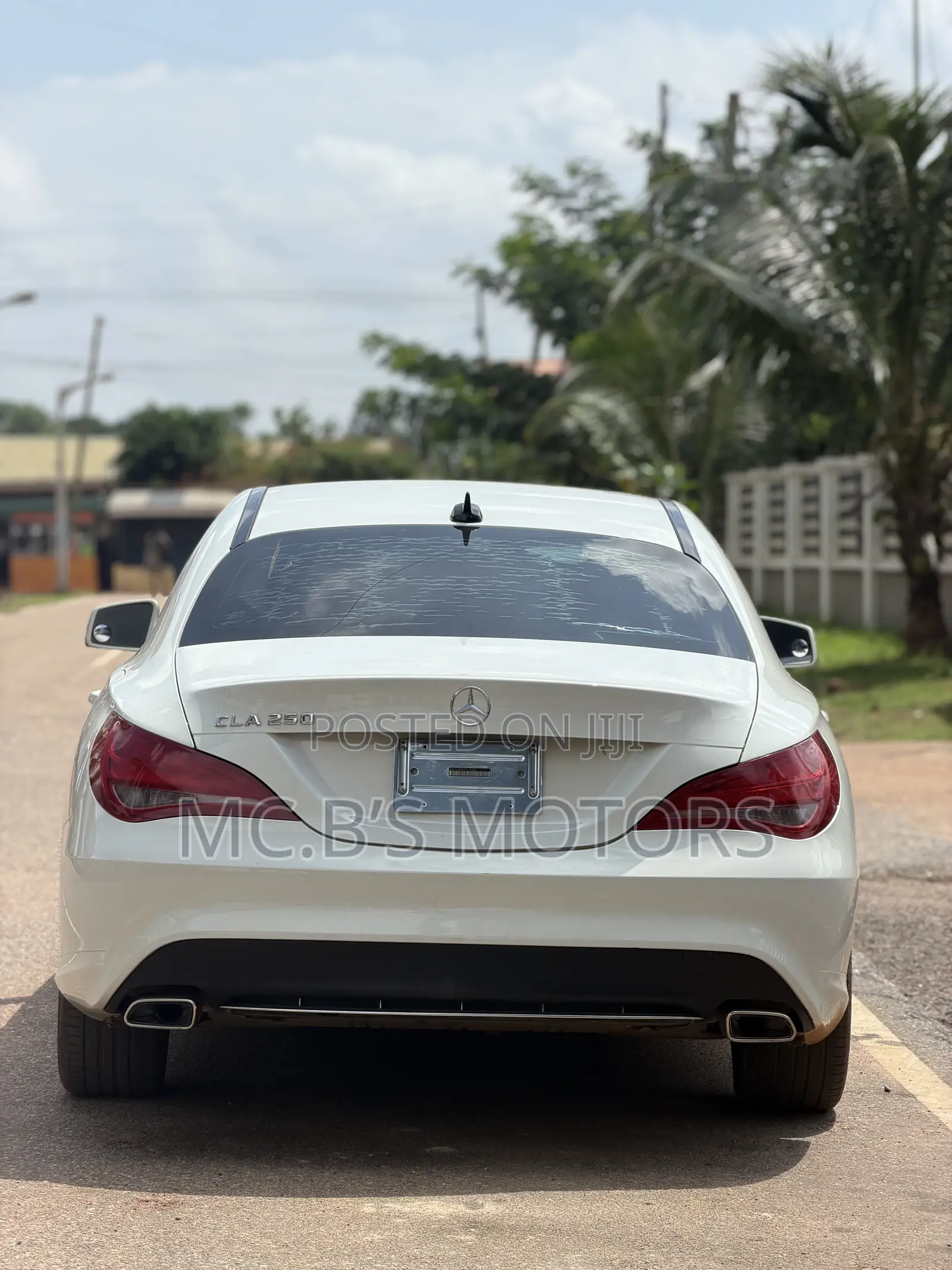 Mercedes-Benz CLA-Class 2018 White