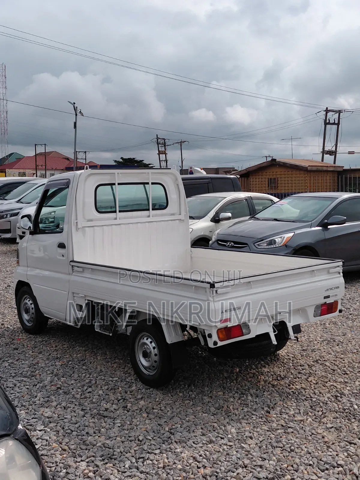 Mitsubishi Minicab Truck 2001 White