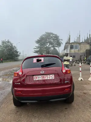 Nissan Juke 2018 Red