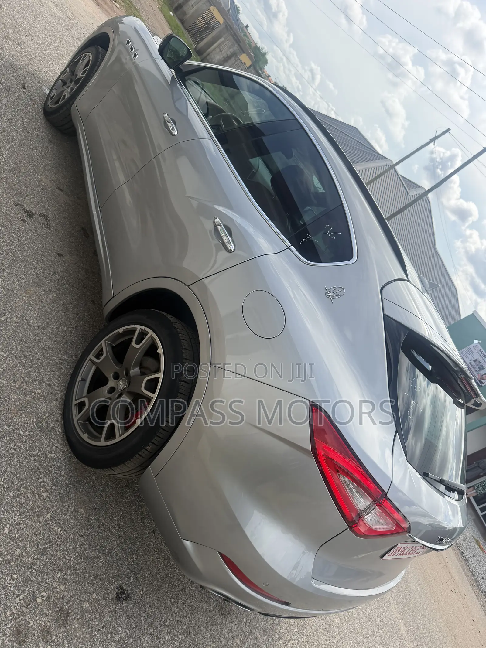 Maserati Levante S AWD 2017 Silver
