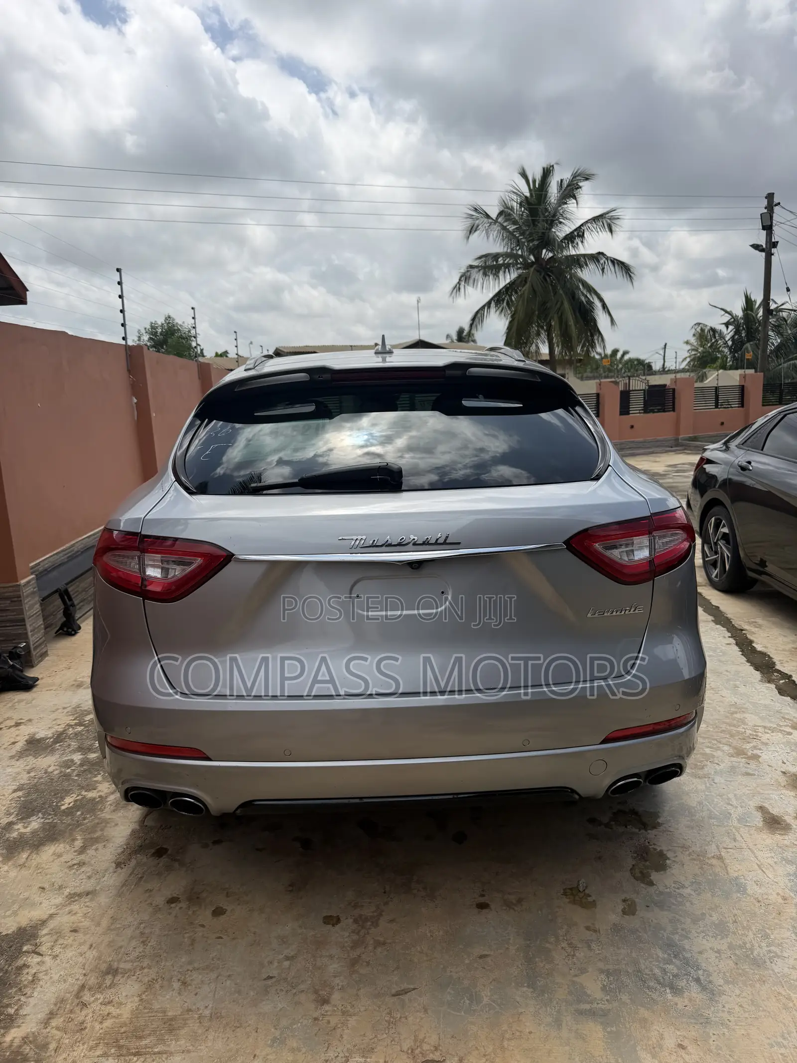 Maserati Levante S AWD 2017 Silver