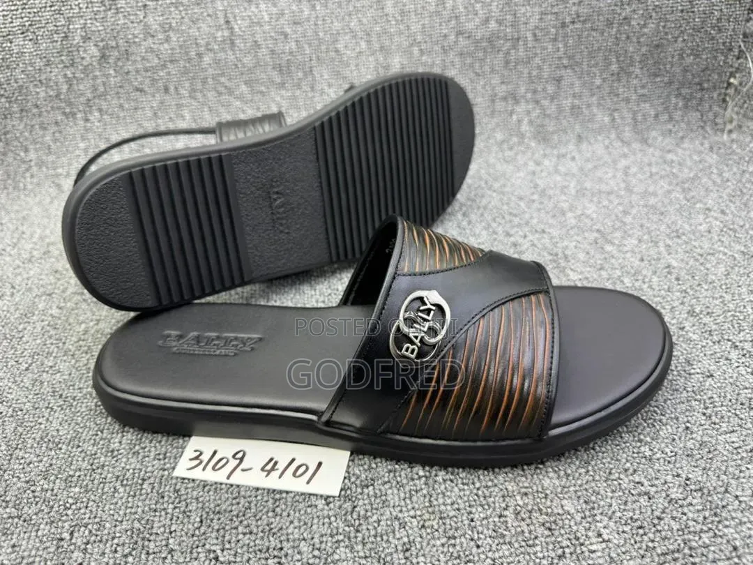 Classic Men's Slippers