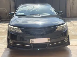 Toyota Camry LE 4dr Sedan (2.5L 4cyl 6A) 2013 Black