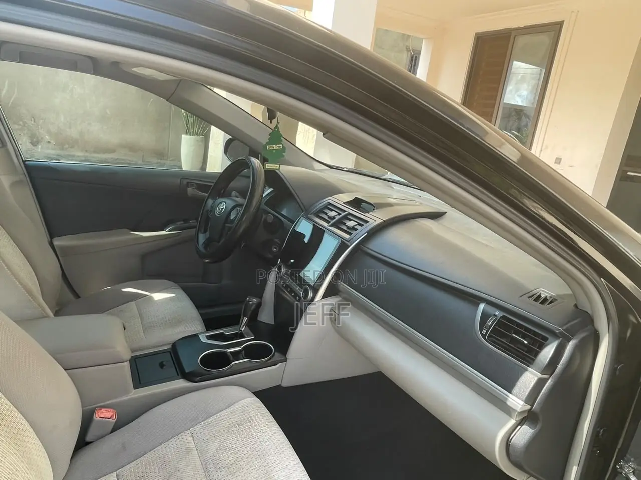 Toyota Camry LE 4dr Sedan (2.5L 4cyl 6A) 2013 Black