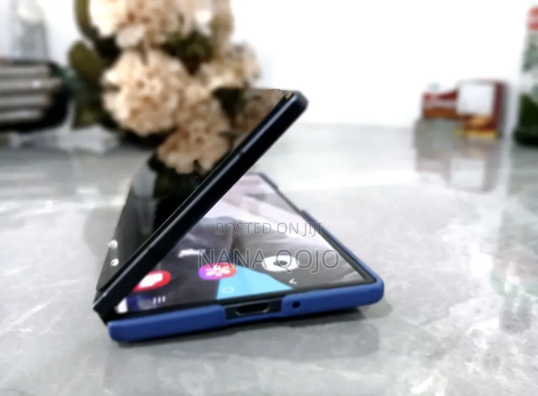 Samsung Z 16 GB Black