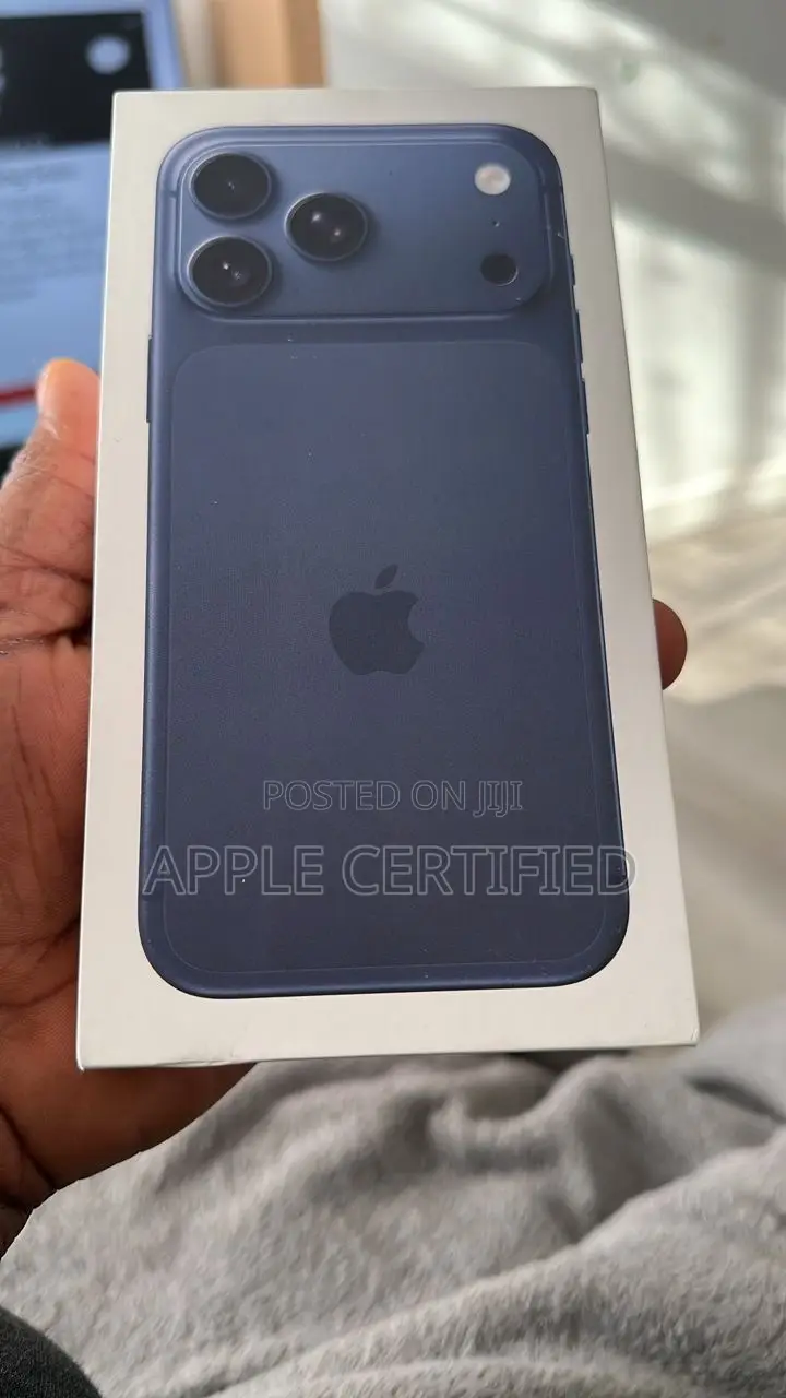 New Apple iPhone 17 Pro Max 512 GB Blue