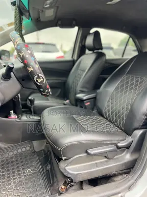 Toyota Yaris 1.5 2008 Silver