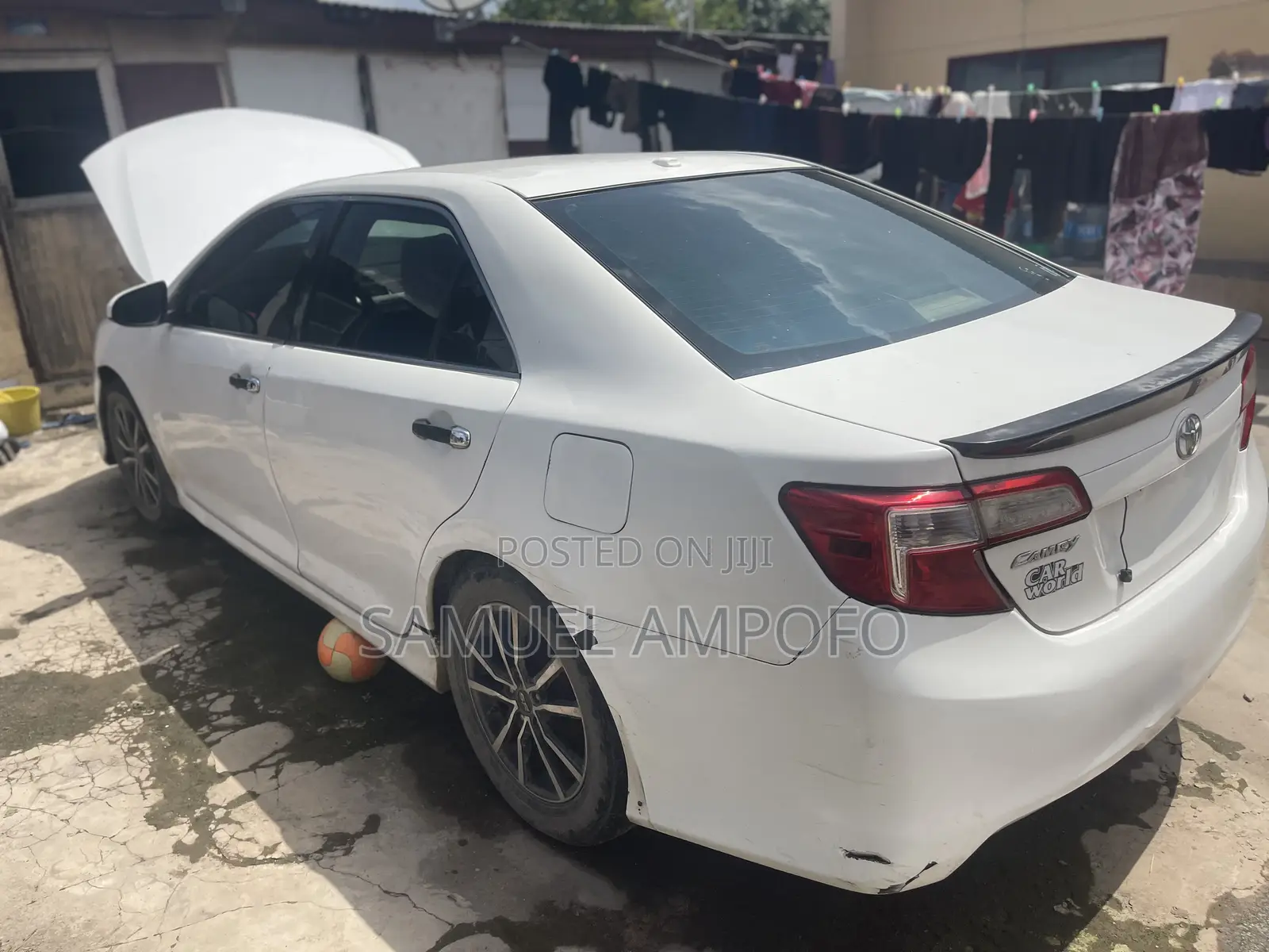 Toyota Camry SE 4dr Sedan (2.5L 4cyl 6A) 2014 White