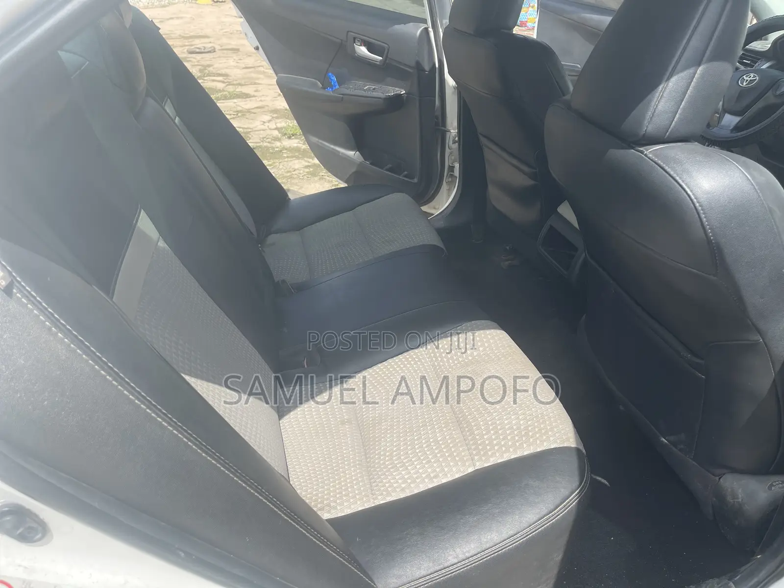 Toyota Camry SE 4dr Sedan (2.5L 4cyl 6A) 2014 White